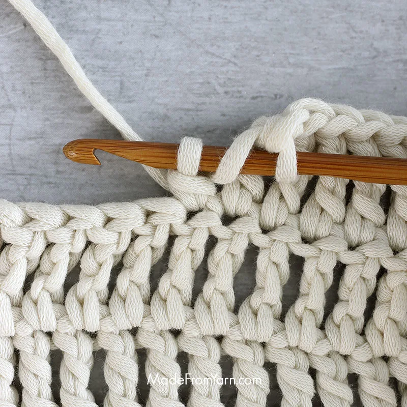 how to crochet tr stitch step 5, you should have 3 loops on the hook