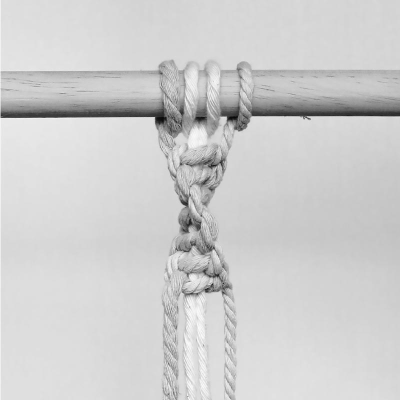 Like the Square Knot, the Spiral knot is effortless and pretty much made with half-square knots. It can be made either left-facing or right-facing, depending on your preference. However, though the knotting process is identical to the Square Knots, you’ll be knotting in the same direction to create a spiral effect. You’ll need to prepare 4 cords, where the two outer left and right cords will be the working cords, and the middle two cords will be the filler cords. 