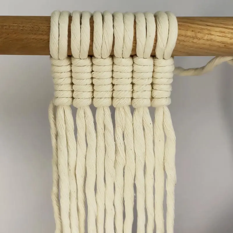 Here's the vertical method to make a Vertical Double Half Hitch Knot. This is the easiest method you can try; it works fast, too.